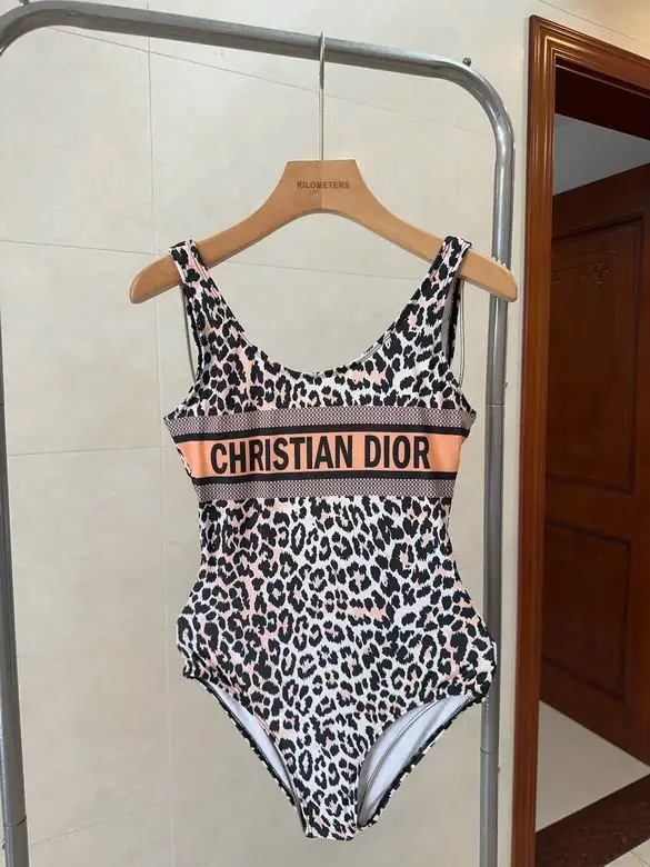 Dior S-XL  (1)